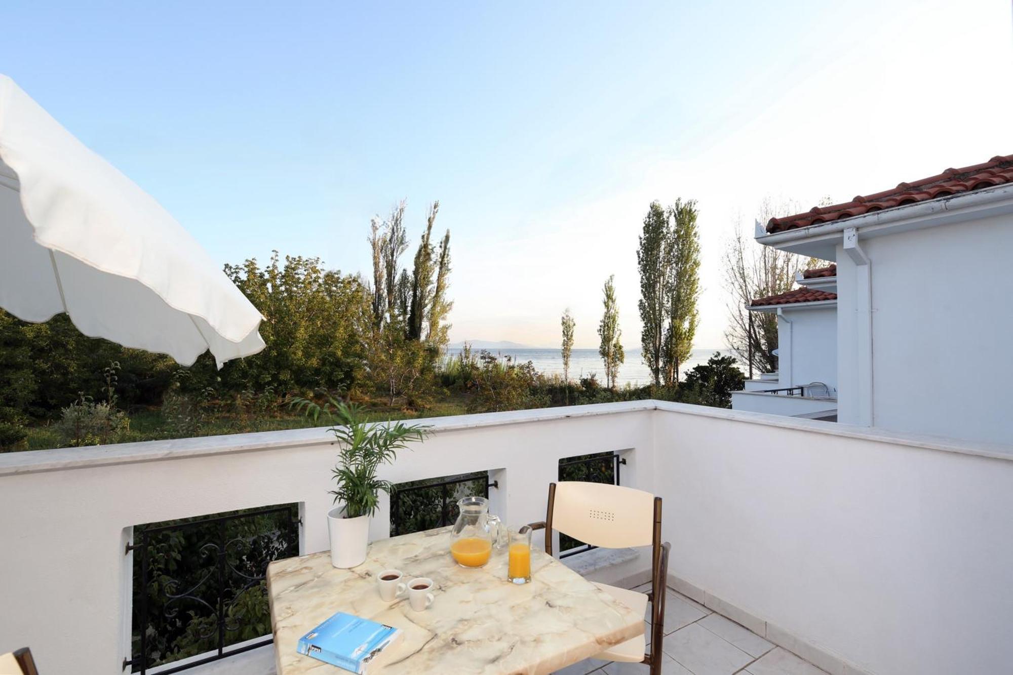 Okeanis Apartments Кала-Нера Экстерьер фото