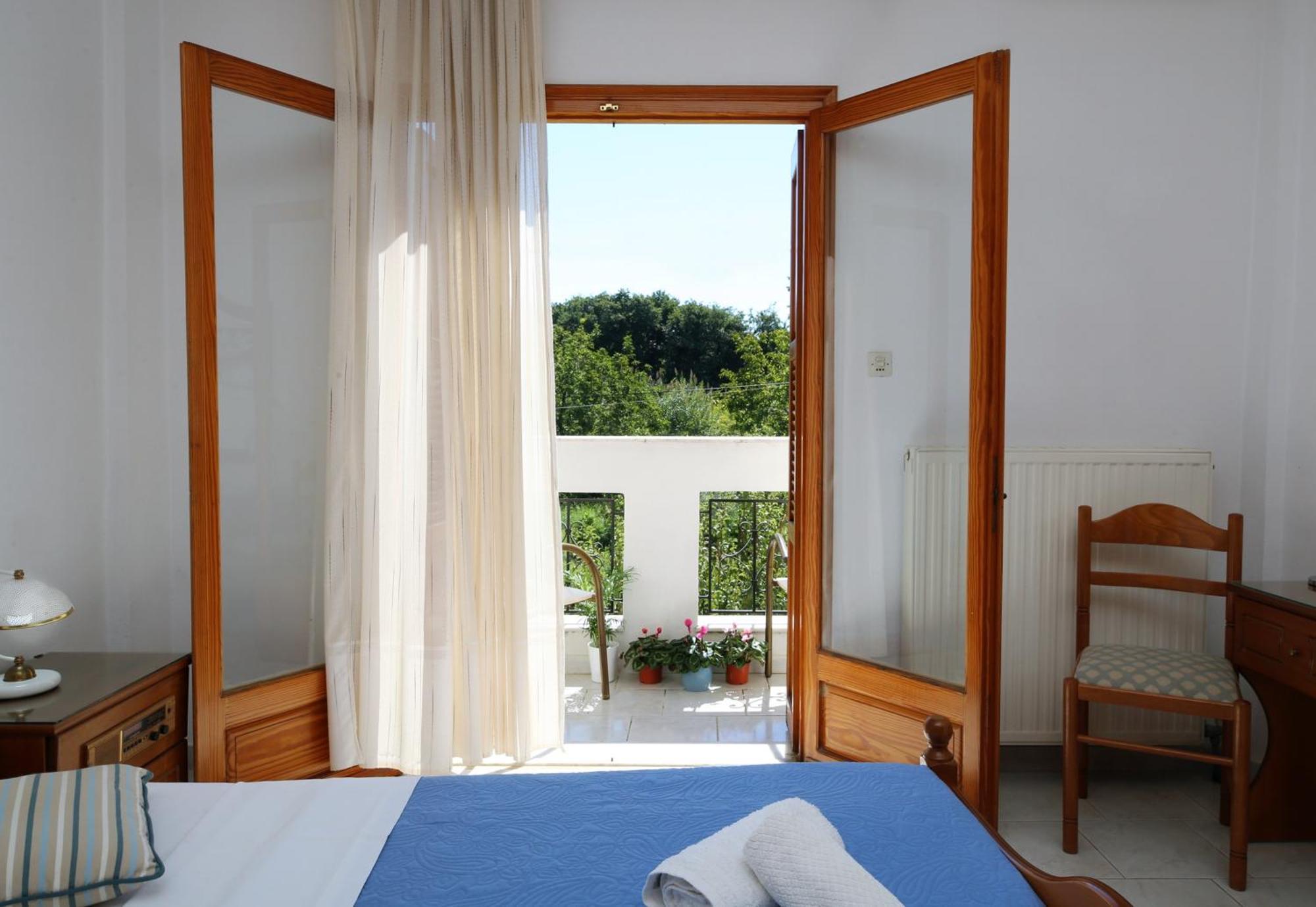 Okeanis Apartments Кала-Нера Экстерьер фото